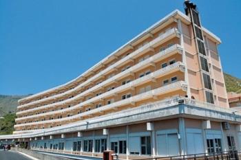 Leggi tutto: Taormina - La CONFELP contro la chiusura del Centro di Cardiochirurgia Pediatrica